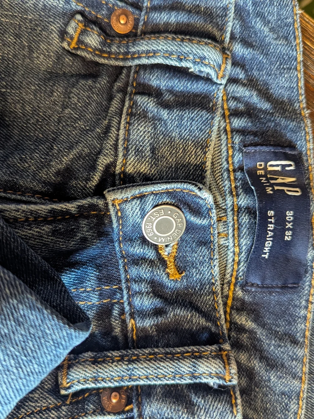 GAP Men's Dark Blue Slim Straight Jeans